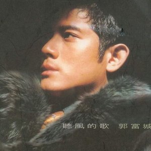 女仆扒开㊙️让男人桶爽免费
