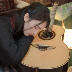 女仆扒开㊙️让男人桶爽免费
